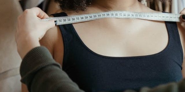 Inilah perbedaan penjahit, konveksi, dan garmen yang mudah dikenali - Pengertian tailor atau penjahit